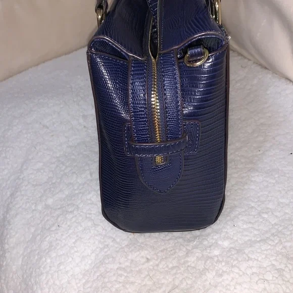 Anne Klein doctor type satchel